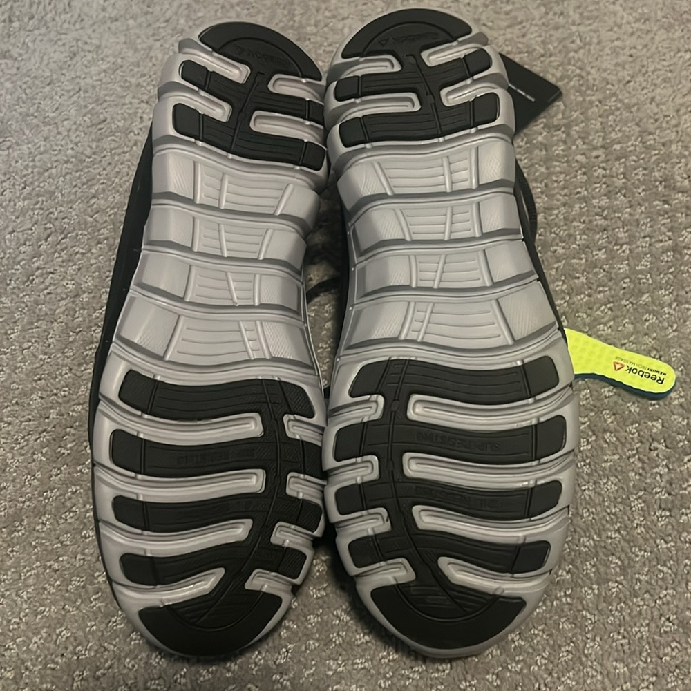 Safety Toe Reebok Shoes - Picture 4 of 5